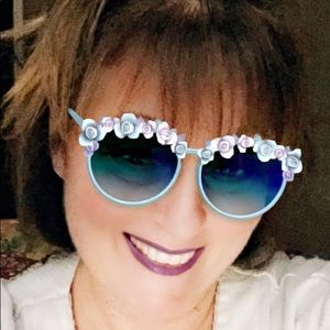 Meet your Posher, Deborah